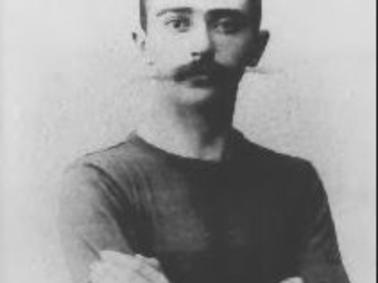 Baron Pierre de Coubertin, Begründer der modernen Olympischen Spiele und Erfinder des Modernen Fünfkampfes.
