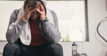 Schmerzen während dem Sport: Selbstdiagnose im Training Was bedeuten Schmerzen während dem Sport? Ursachen, Diagnose und Symptome