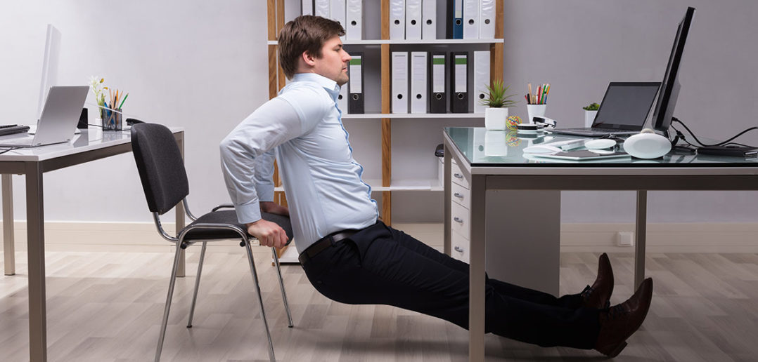 Zirkeltraining: Einfache Übungen für Zuhause