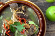 Knochenbrühe: Gesunde Ernährung selber machen
