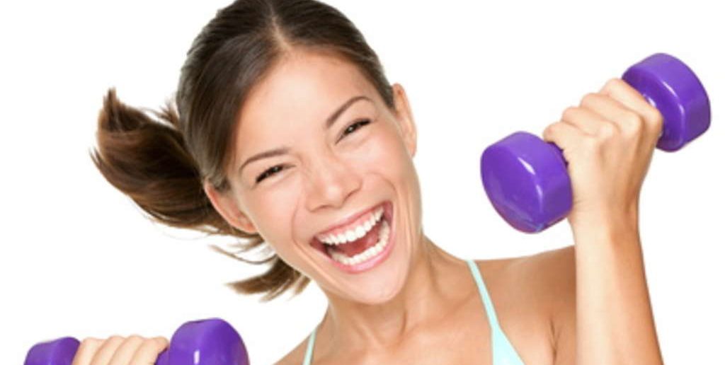 Krafttraining Frauen: Ist Training mit geringen Gewichten und hohen Wiederholungszahlen sinnvoll?