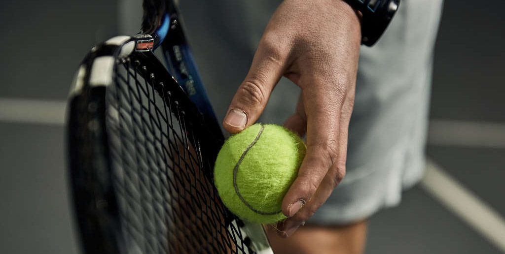 Darauf müssen Sie bei der Wahl des richtigen Tennisschlägers achtgeben
