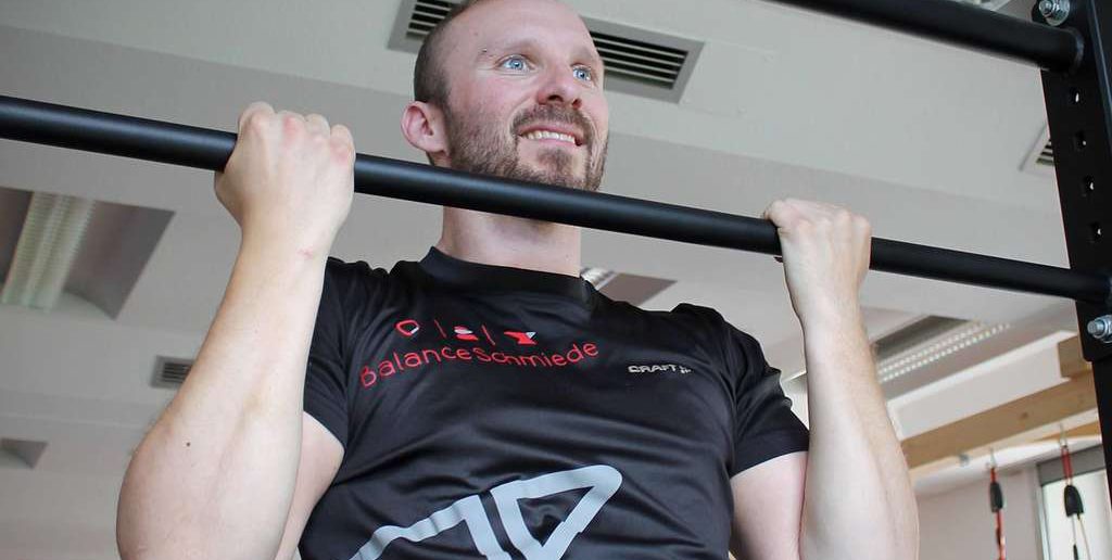 So lernt man einen Klimmzug: Und zwar richtig! So lernt man einen Klimmzug: Und zwar richtig!