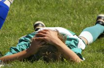 Was tun bei Gehirnerschütterung? Symptome, Anzeichen, Behandlung