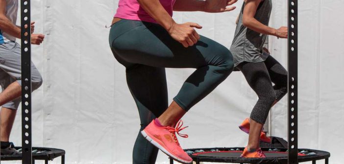 Jumping Fitness: Erfolgreich abnehmen auf dem Minitrampolin