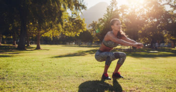 Squats richtig ausführen: Auf diese 5 Dinge sollten Sie achten Squat_richtig ausfuehren_Tipps vom Experten