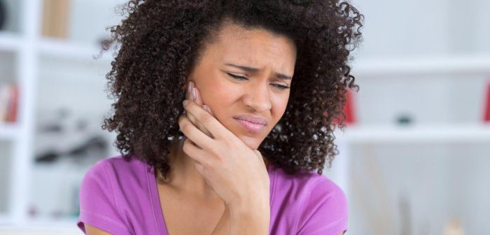 CMD, Verletzungsprophylaxe, Kieferschmerzen, Übungen, Muskeln entspannen