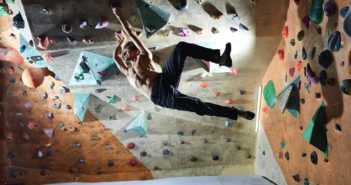 Schulterschmerzen nach dem Klettern und Bouldern. Was tun? die übungen helfen bei schmerzen in der schulter nach dem klettern.