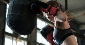 Boxen als Stressabbau: Idealer Ausgleich für das Berufsleben Boxtraining, Trainingsplan, Material, Ausrüstung für Einsteiger und Anfänger