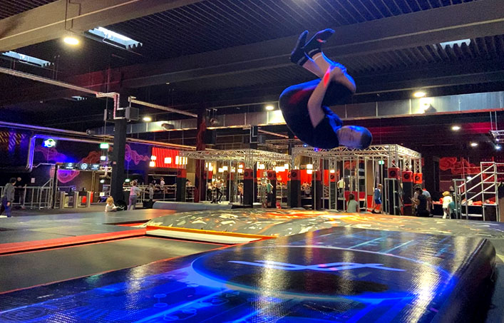 Trampolinspringen im Superfly in münchen