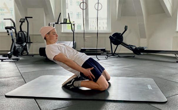 Exzentrisches Training - reverse nordic hamstring