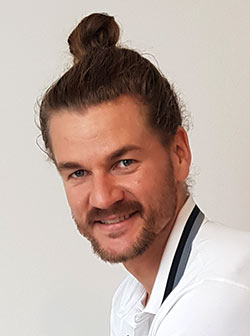physiotherapeut samuel kreitmeir erklärt das karpaltunnelsyndrom
